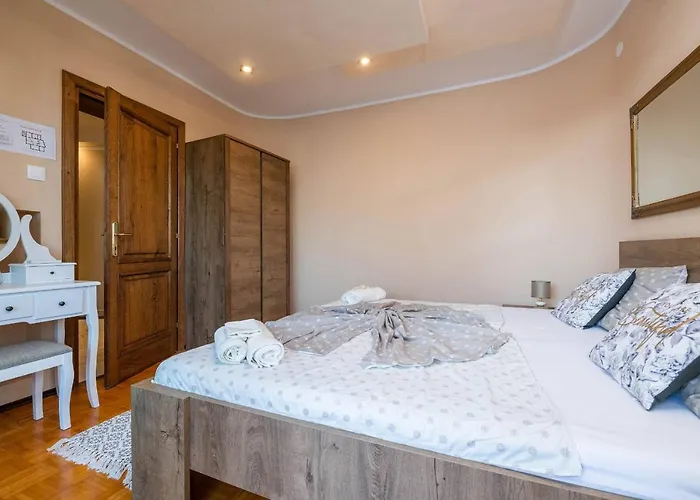 Zorica Villa *